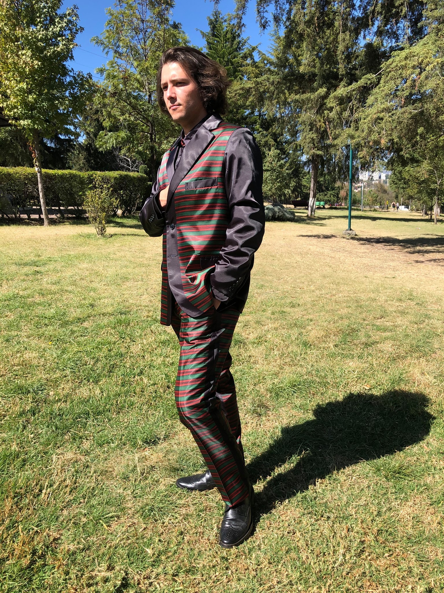 TRAJES -LIGEROS BRILLO SEDA Modelo 6-TLS-011