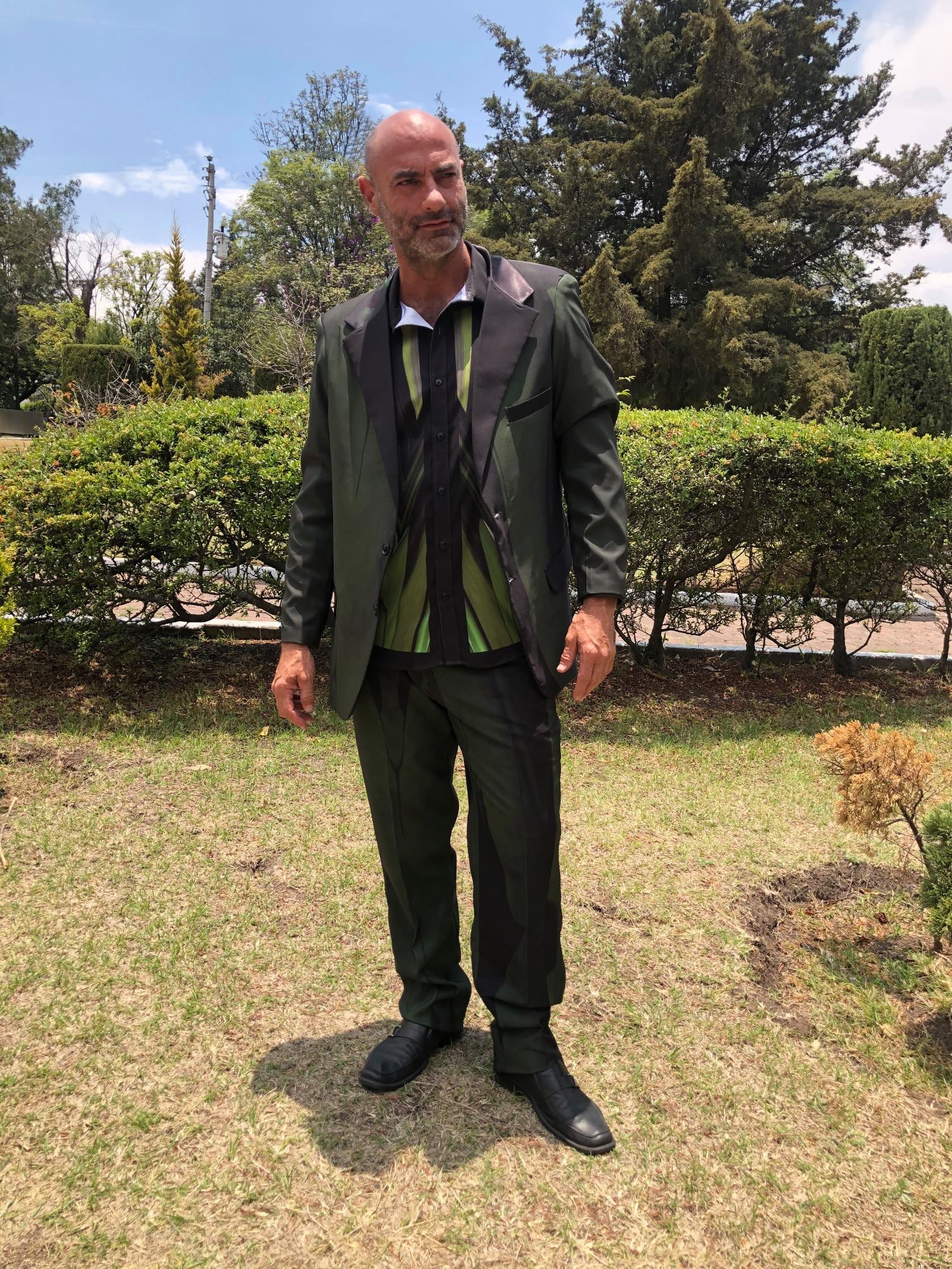 TRAJES -LIGEROS MATE Modelo 7-TLM-02